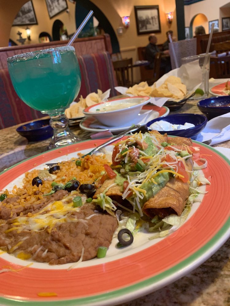 LA CASITA 75 Photos & 136 Reviews Mexican 1925 Perimeter Rd