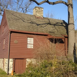Connecticut Haunted History Tours - The Hoyt Burnam House in Stamford has been home to spooky happenings.