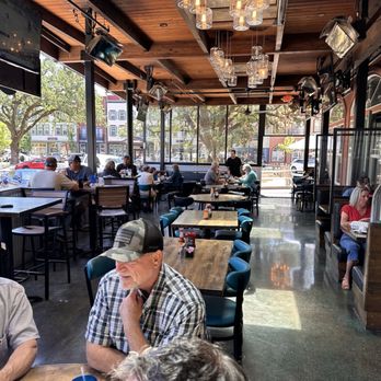 KC's American Kitchen - Indoor/outdoor seating - American Near Me - Windsor, California KC's American Kitchen - Indoor/outdoor seating - American Near Me - Windsor, California