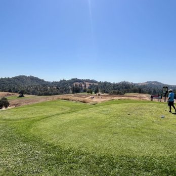 Teleli Golf Club - 10th tee. You can see some digging happening behind. That will be the new driving range. - Bars Near Me - Sonora, California Teleli Golf Club - 10th tee. You can see some digging happening behind. That will be the new driving range. - Bars Near Me - Sonora, California