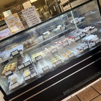 Stillwell's Bakery & Cafe - Bakeries Near Me - Wailuku, Hawaii Stillwell's Bakery & Cafe - Bakeries Near Me - Wailuku, Hawaii