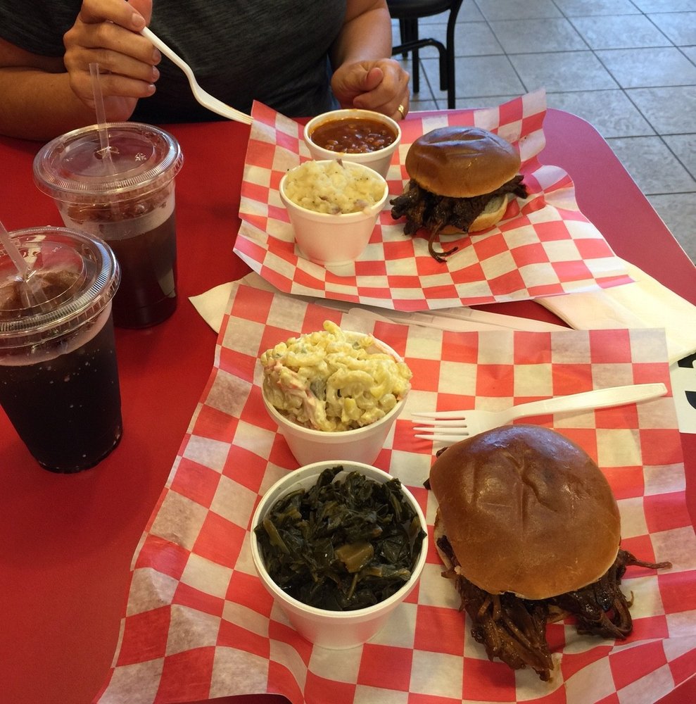 DISTRICT BARBECUE CLOSED 26 Reviews 9123 Andrew Dr, Manassas Park