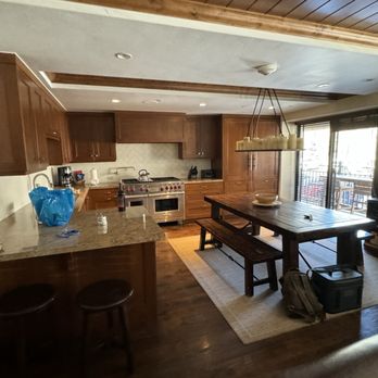 Landmark Condominiums - Kitchen and dining - Condominiums Near Me - Vail, Colorado Landmark Condominiums - Kitchen and dining - Condominiums Near Me - Vail, Colorado