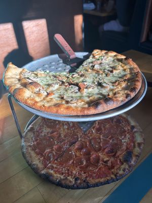 Jackson Street Pizza Lounge by null