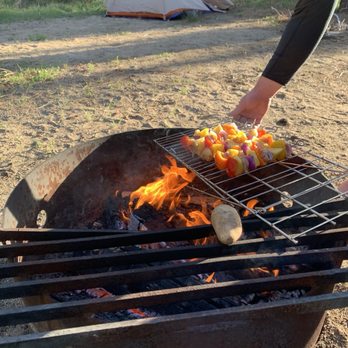 Hanna Flat Campground - Grills over the fire pits to cook on - Campgrounds Near Me - Fawnskin, California Hanna Flat Campground - Grills over the fire pits to cook on - Campgrounds Near Me - Fawnskin, California