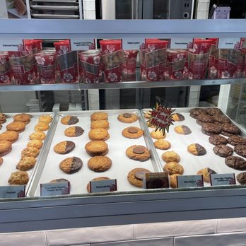 The Cookie Corner - Small and Large Cups of Cookies and Individual Cookies - Desserts Near Me - Honolulu, Hawaii The Cookie Corner - Small and Large Cups of Cookies and Individual Cookies - Desserts Near Me - Honolulu, Hawaii