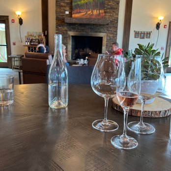 Soléna Estate - wine glasses and bottles on a table - Beer, Wine & Spirits Near Me - Yamhill, Oregon Soléna Estate - wine glasses and bottles on a table - Beer, Wine & Spirits Near Me - Yamhill, Oregon