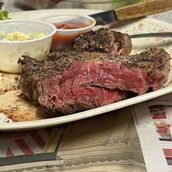 Sambo's Tavern - Raw steak