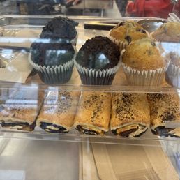 Delicious muffins and scones!! Delicious muffins and scones!!