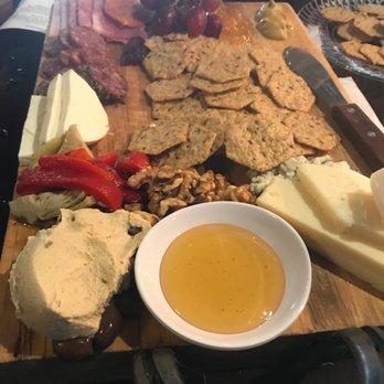 Sloan & Williams Winery - Shrcuterie signature board - Wineries Near Me - Grapevine, Texas Sloan & Williams Winery - Shrcuterie signature board - Wineries Near Me - Grapevine, Texas
