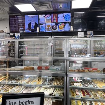 Artuso Pastry Shop - Bakeries Near Me - Bronx, New York