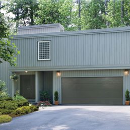 Exterior photo of Renner Garage Door - Camdenton, Missouri Exterior photo of Renner Garage Door - Camdenton, Missouri