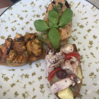 Causapersa - Amazing food.   Amazing waiter - Italian Near Me - Monterosso al Mare, SP