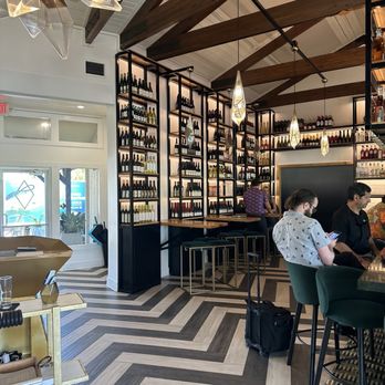 Argyle Restaurant - Bar area - New American Near Me - Ponte Vedra Beach, Florida
