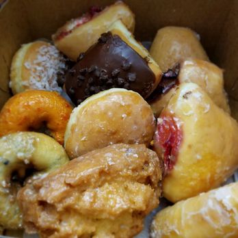 Ray's Donuts - Assorted dozen - Donuts Near Me - Lawrenceville, Georgia Ray's Donuts - Assorted dozen - Donuts Near Me - Lawrenceville, Georgia