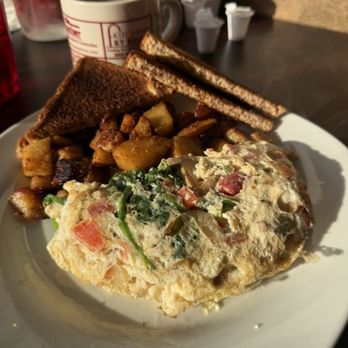 The Red Cabin - Vegie omelet - Breakfast & Brunch Near Me - South Windsor, Connecticut The Red Cabin - Vegie omelet - Breakfast & Brunch Near Me - South Windsor, Connecticut
