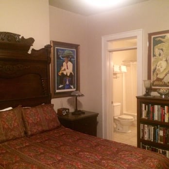 A Creole Cottage - Bed & Breakfast Near Me - New Orleans, Louisiana A Creole Cottage - Bed & Breakfast Near Me - New Orleans, Louisiana