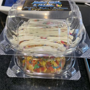 Midnight Cookies - Bakeries Near Me - Hollywood, Florida Midnight Cookies - Bakeries Near Me - Hollywood, Florida