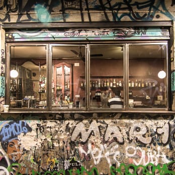 Bar Resolis - Bars Near Me - Barcelona, B