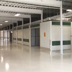 Pack Self Storage - West St - Drive thru