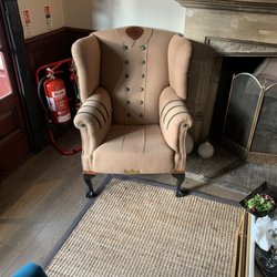 White Horse Inn - A lounge area