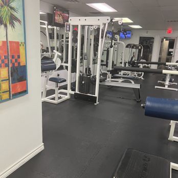 West End Gym - Gyms Near Me - Galveston, Texas