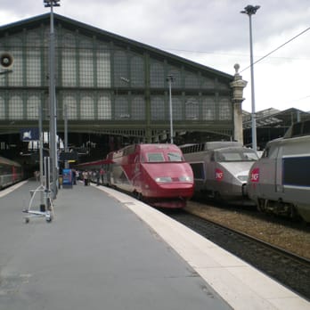 Gare du Nord - On time departures and arrivals. Love it! - Train Stations Near Me - Paris, 75 Gare du Nord - On time departures and arrivals. Love it! - Train Stations Near Me - Paris, 75
