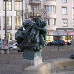 Göbelbrunnen auf dem Hallmarkt