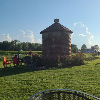 Dollie’s Farm - Flowers & Gifts Near Me - Franklin, Indiana Dollie’s Farm - Flowers & Gifts Near Me - Franklin, Indiana