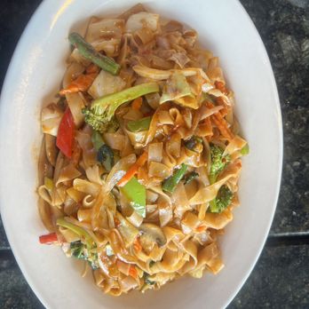 Pad Thai I - Pad Kee Mow - Thai Near Me - Summerville, South Carolina Pad Thai I - Pad Kee Mow - Thai Near Me - Summerville, South Carolina