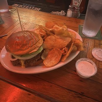 The Players Retreat - smashburger - Sports Bars Near Me - Raleigh, North Carolina The Players Retreat - smashburger - Sports Bars Near Me - Raleigh, North Carolina
