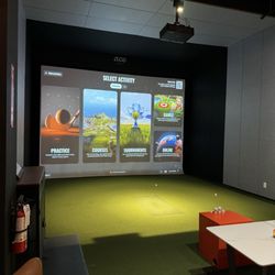 Ace Golf Bar & Lounge