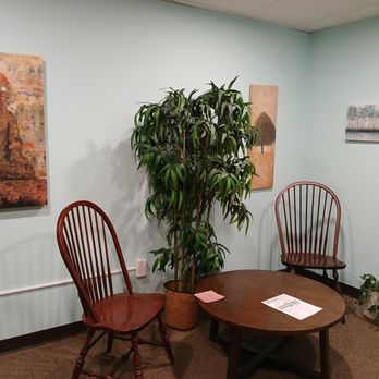Shawna L McKean, LPC - Waiting room.
Hot tea provided. - Counseling & Mental Health Near Me - State College, Pennsylvania Shawna L McKean, LPC - Waiting room.
Hot tea provided. - Counseling & Mental Health Near Me - State College, Pennsylvania