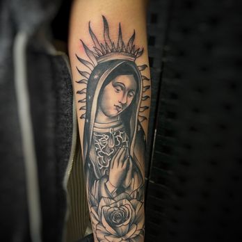 Apolo Tattoos - Tattoo Near Me - Anaheim, California