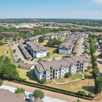 Riverside - Apartments Near Me - Arlington, Texas Riverside - Apartments Near Me - Arlington, Texas