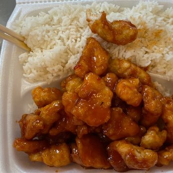 Hibachi Guys Restaurant - General Tso's Chicken with White Rice - Japanese Near Me - Roanoke, Virginia Hibachi Guys Restaurant - General Tso's Chicken with White Rice - Japanese Near Me - Roanoke, Virginia