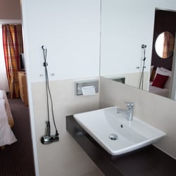 Hotel Uhu Köln GmbH - Modernes Design in der Suite