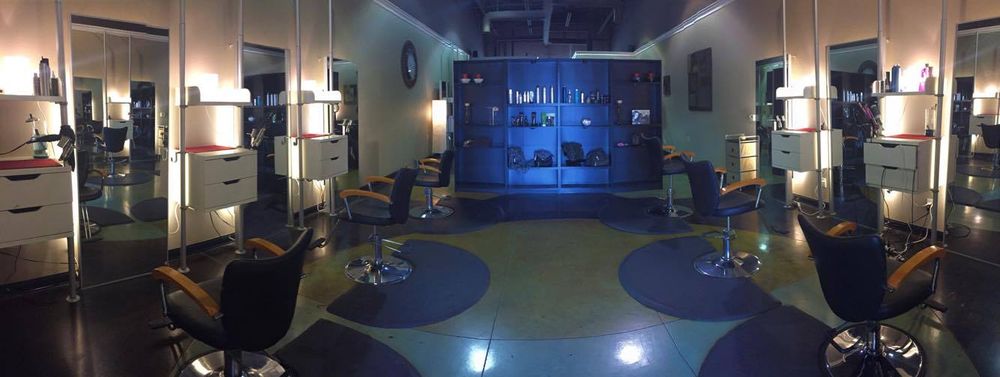 Fringe & Co. Salon Logo