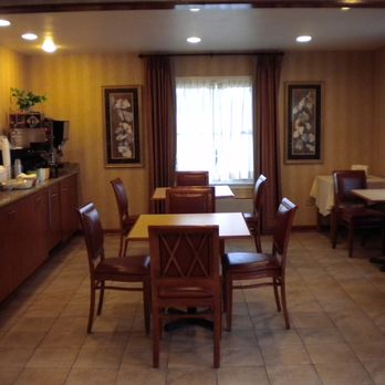 Magnuson Heritage Inn - Breakfast - Hotels Near Me - Rantoul, Illinois
