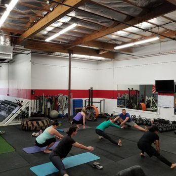 Revolution Training - Coach Matt running the Saturday mobility class - Boot Camps Near Me - Tempe, Arizona Revolution Training - Coach Matt running the Saturday mobility class - Boot Camps Near Me - Tempe, Arizona