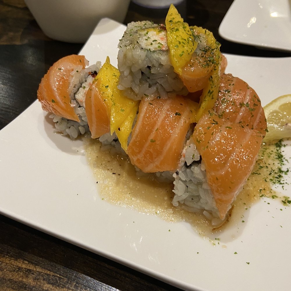 Ahoyama Restaurant - Mango salmon roll - Sushi Bars Near Me - Hurst, Texas