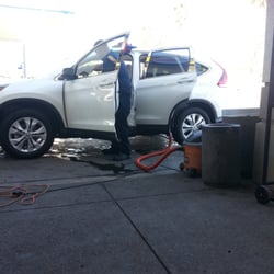San Diego Car Care - 52 & Convoy - TLC for my CRV.