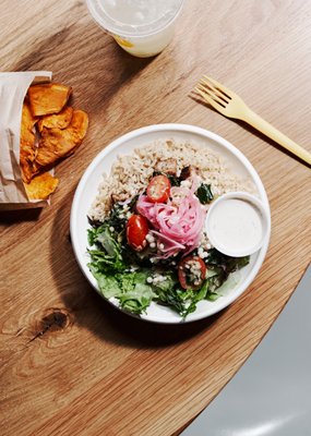 gusto! - healthy bowls & wraps by null