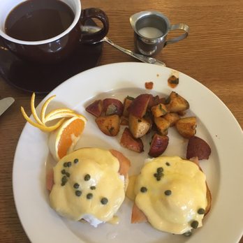 Evergreen Eatery & Cafe - The Scotty Benny: perfect combination of flavors, a rich treat, right size, right price. Many coffee options and milk choices. - Breakfast & Brunch Near Me - Boston, Massachusetts