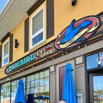 Bluebird Cafe & Grill - Front of resto - Italian Near Me - Orangeville, Ontario