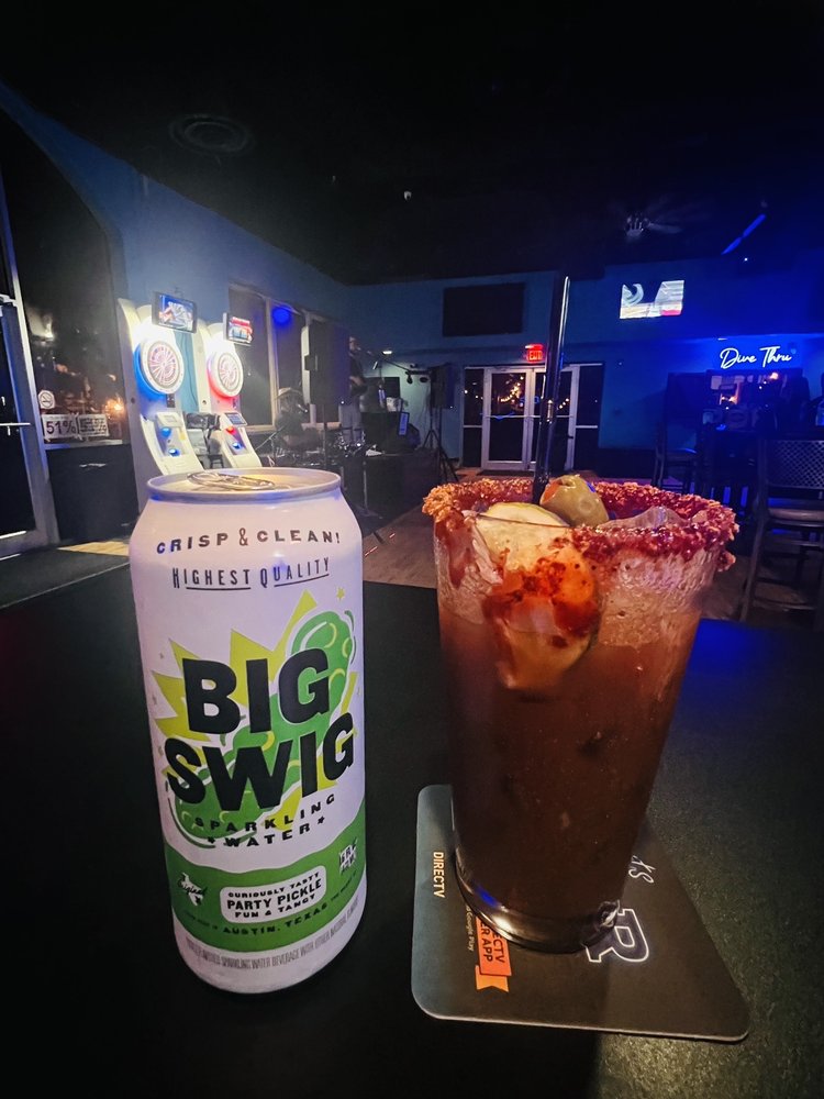 DIVE RESTAURANT & BAR 54 Photos & 11 Reviews 6422 Babcock Rd 78249