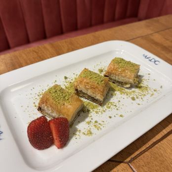 MADO - Baklava - Bakeries Near Me - Mississauga, Ontario