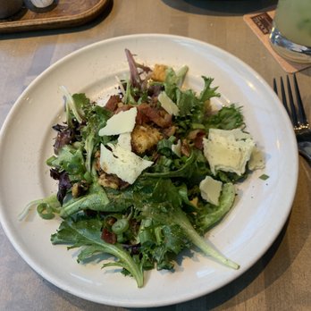 Five Crowns - Crown salad - Steakhouses Near Me - Corona del Mar, California