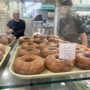 Dulce  Dough Bakery - Bakeries Near Me - St. Simons Island, Georgia