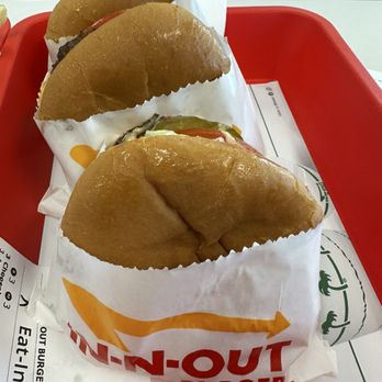 In-N-Out Burger - Burgers Near Me - Inglewood, California In-N-Out Burger - Burgers Near Me - Inglewood, California